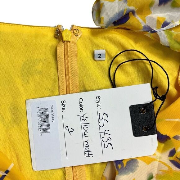 Ieena Mac Duggal Dress Womens 2 Yellow Floral  Mini Bell Sleeves Flowy Dainty - Picture 4 of 12